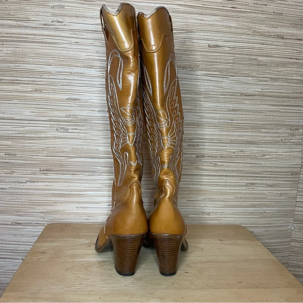 Jeffrey Campbell Frontier Boots - Picture 4 of 17